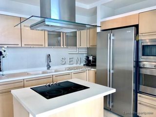 For rent 3 bedrooms condo in Pathum Wan, Bangkok