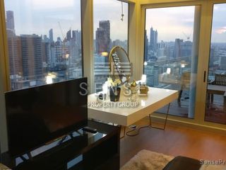 Wohnung zur Miete mit 2 Zimmer in Pathum Wan, Bangkok