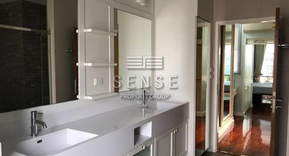 Condo en alquiler de 3 habitaciones en Pathum Wan, Bangkok