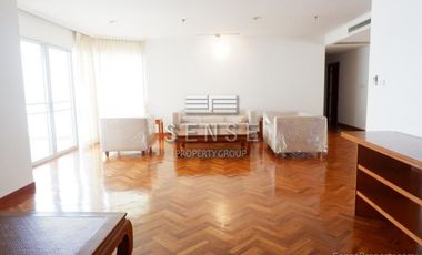 For rent 4 bedrooms condo in Sathon, Bangkok