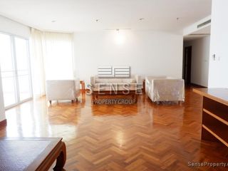 For rent 4 bedrooms condo in Sathon, Bangkok