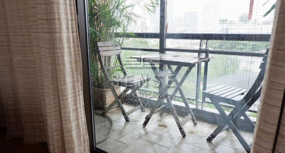 For sale and for rent 4 bedrooms condo in Watthana, Bangkok