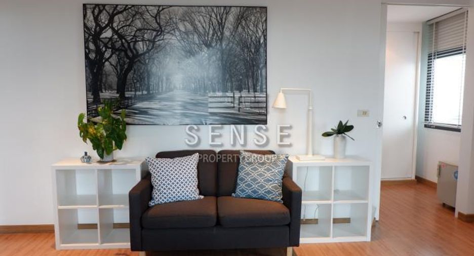For sale and for rent 4 bedrooms condo in Watthana, Bangkok