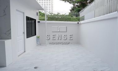 Reihenhaus zum Kauf und zur Miete mit 4 Zimmer in Sathon, Bangkok