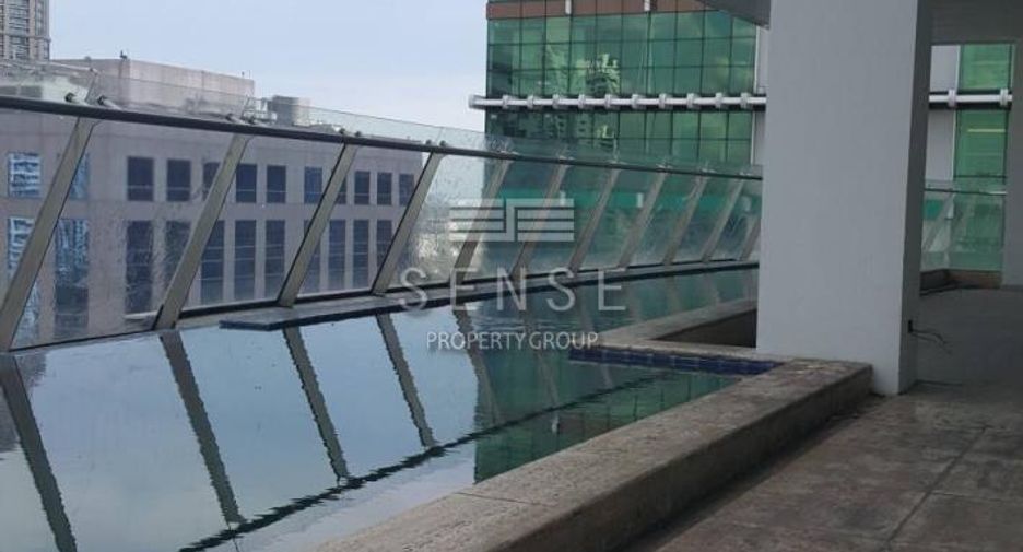 For sale 6 bedrooms condo in Khlong Toei, Bangkok