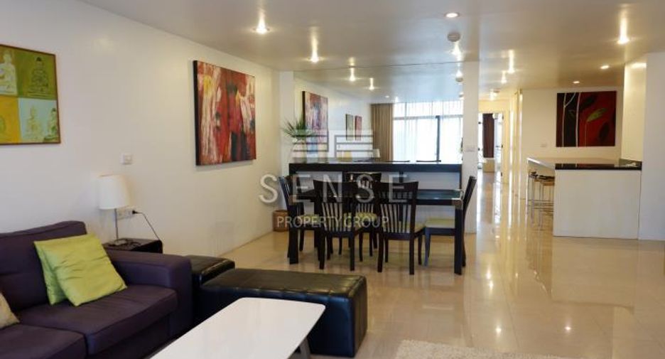 For rent 3 bedrooms condo in Watthana, Bangkok