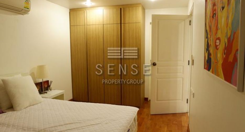 For rent 3 bedrooms condo in Watthana, Bangkok