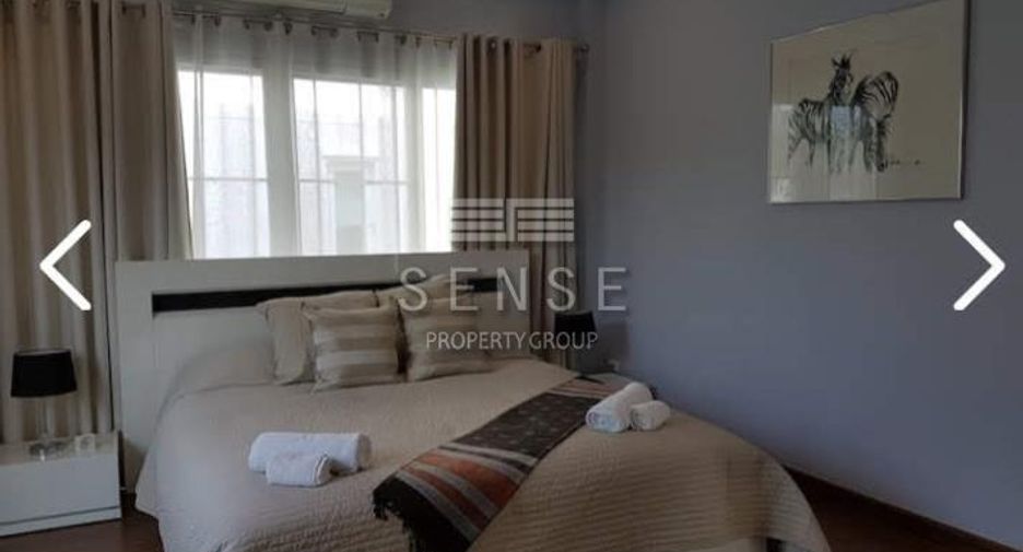 For rent 3 bedrooms house in Huai Khwang, Bangkok