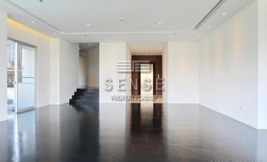 For rent 5 bedrooms condo in Sathon, Bangkok