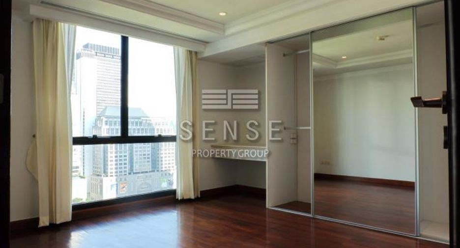 Wohnung zur Miete mit 4 Zimmer in Pathum Wan, Bangkok