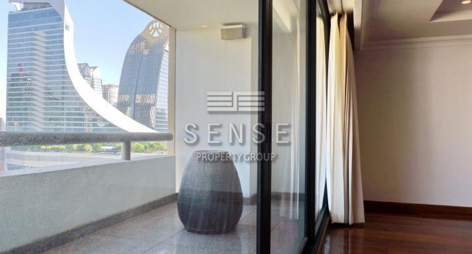 Wohnung zur Miete mit 4 Zimmer in Pathum Wan, Bangkok