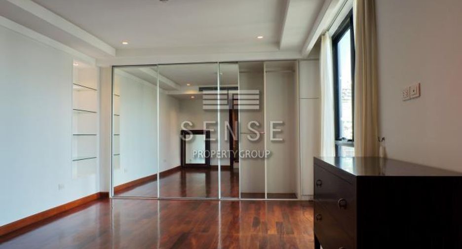 Wohnung zur Miete mit 4 Zimmer in Pathum Wan, Bangkok