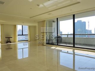 Condo en alquiler de 4 habitaciones en Pathum Wan, Bangkok