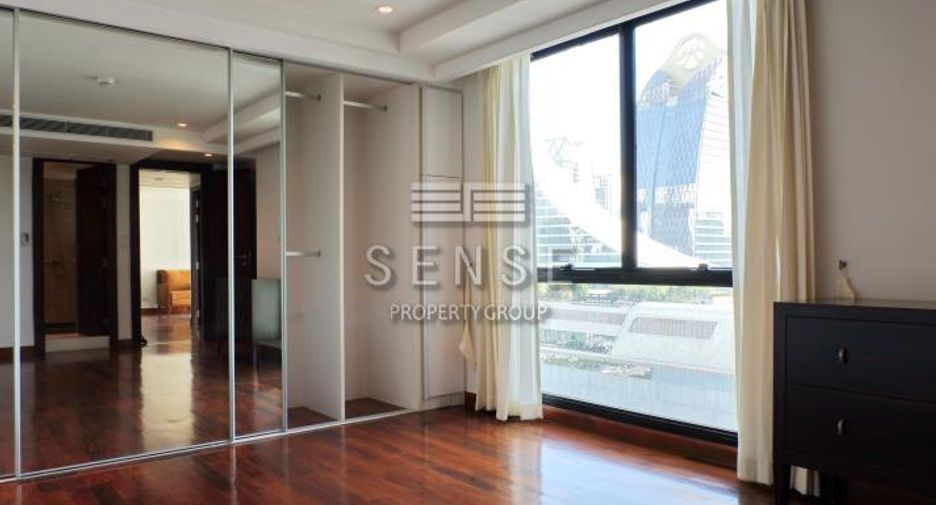 Wohnung zur Miete mit 4 Zimmer in Pathum Wan, Bangkok