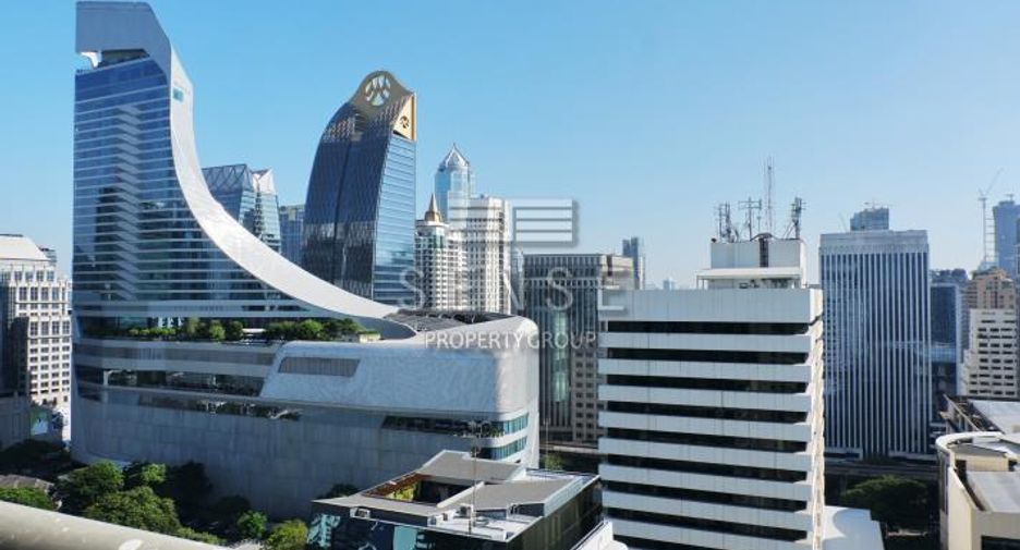 Wohnung zur Miete mit 4 Zimmer in Pathum Wan, Bangkok