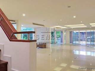 出租 4 卧室 独立屋 在 Watthana, 曼谷