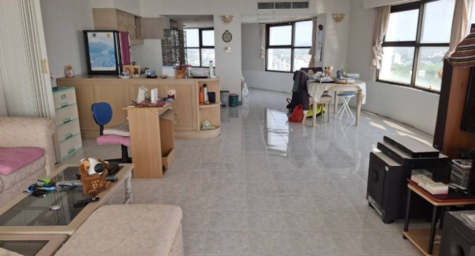 For sale 2 bedrooms condo in Jomtien, Pattaya