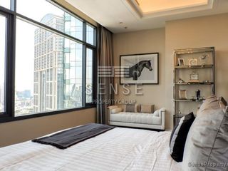 For sale 3 bedrooms condo in Khlong Toei, Bangkok