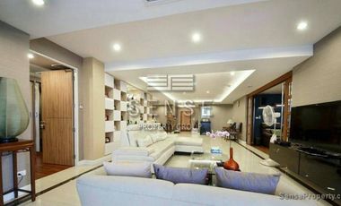 For rent 4 bedrooms condo in Khlong Toei, Bangkok