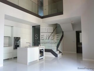 Condo en venta de 2 habitaciones en Khlong Toei, Bangkok