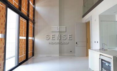 For sale 2 bedrooms condo in Khlong Toei, Bangkok