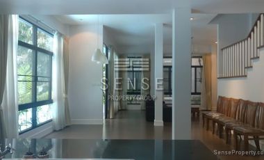 Casa en alquiler de 4 habitaciones en Khlong Toei, Bangkok