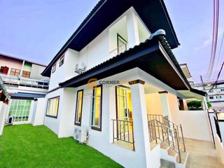 Haus zur Miete mit 4 Zimmer in Bang Lamung, Chonburi