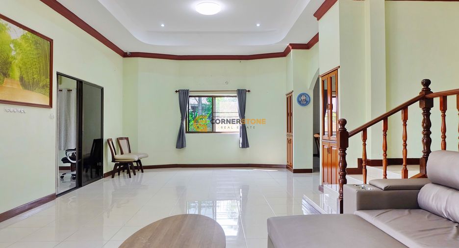 出租 和 出售 4 卧室 独立屋 在 Bang Lamung, Chon Buri