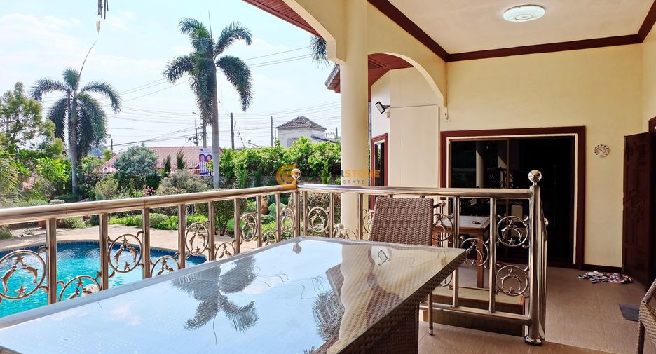 出租 和 出售 4 卧室 独立屋 在 Bang Lamung, Chon Buri