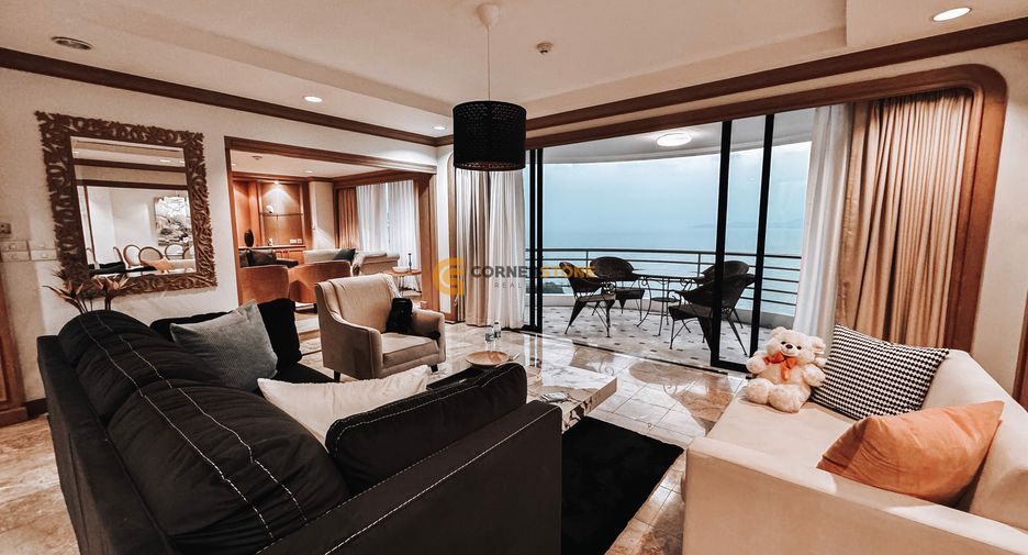 Wohnung zum Kauf mit 4 Zimmer in Pratumnak, Pattaya