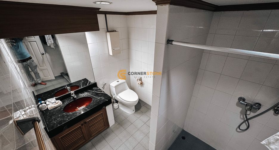 Wohnung zum Kauf mit 4 Zimmer in Pratumnak, Pattaya