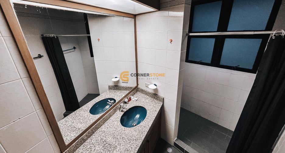 Wohnung zum Kauf mit 4 Zimmer in Pratumnak, Pattaya