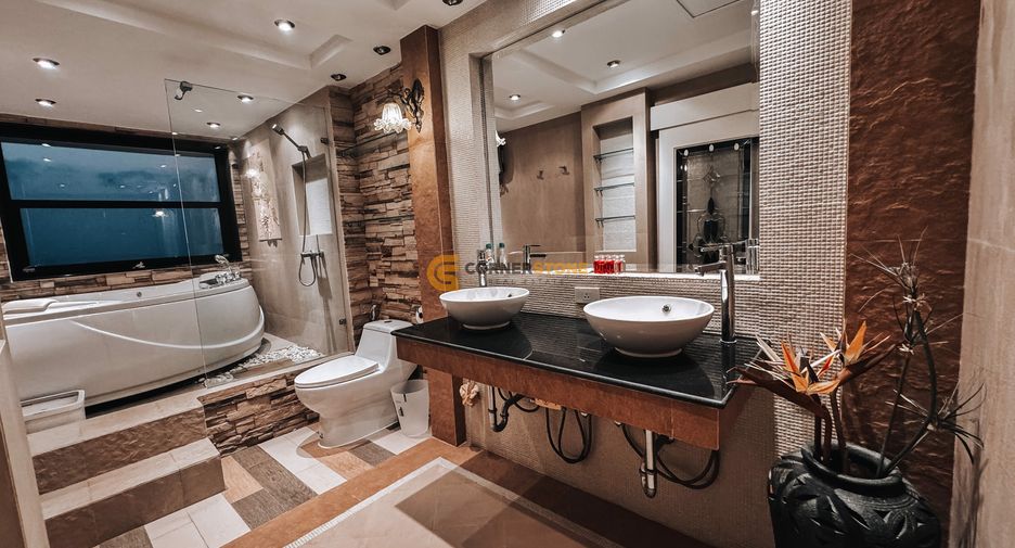 Wohnung zum Kauf mit 4 Zimmer in Pratumnak, Pattaya