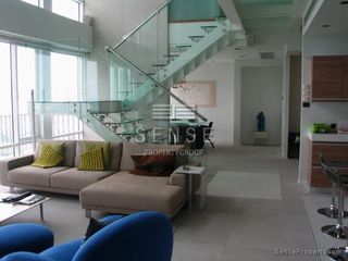 For sale 4 bedrooms condo in Khlong Toei, Bangkok