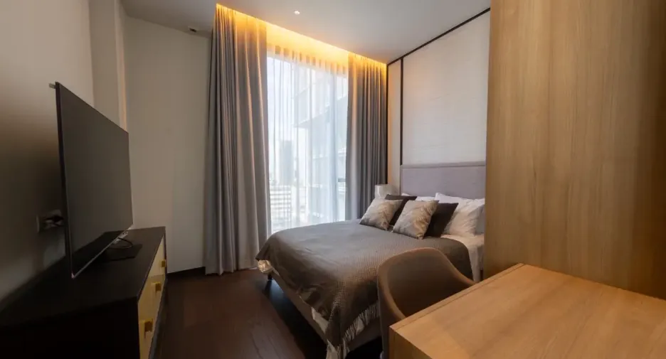 For rent そして for sale 2 ベッドルーム condo in Khlong Toei, Bangkok