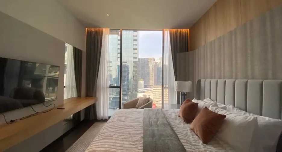 For rent そして for sale 2 ベッドルーム condo in Khlong Toei, Bangkok