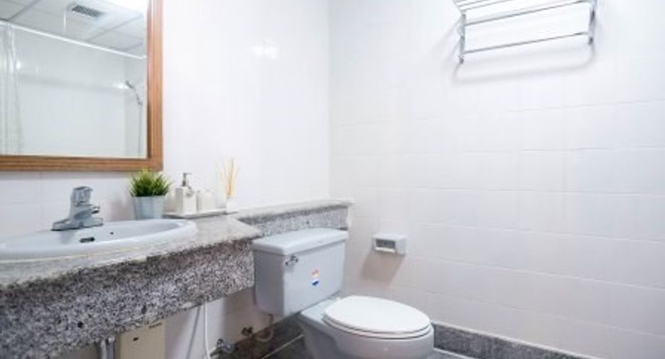 Condo en venta de 2 habitaciones en Watthana, Bangkok