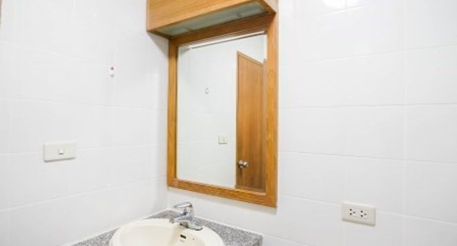 Condo en venta de 2 habitaciones en Watthana, Bangkok