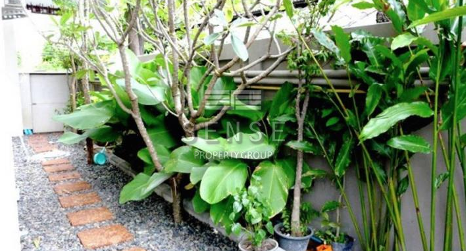 For rent 3 bedrooms house in Khlong Toei, Bangkok