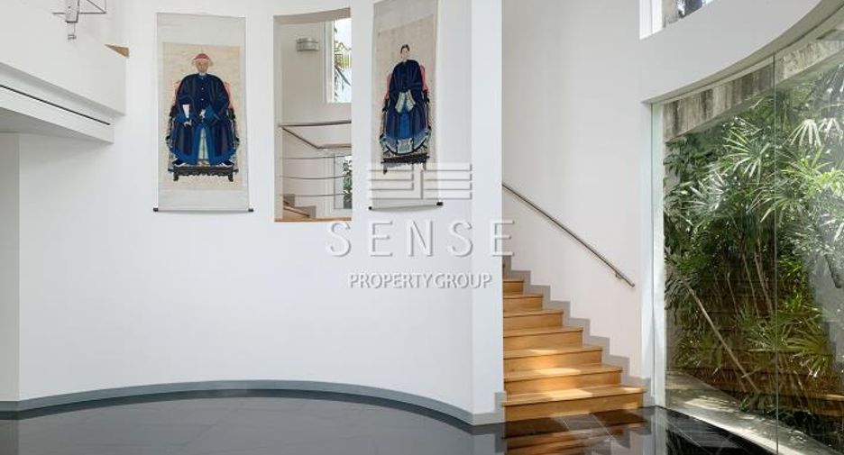 Casa en alquiler de 4 habitaciones en Pak Kret, Nonthaburi