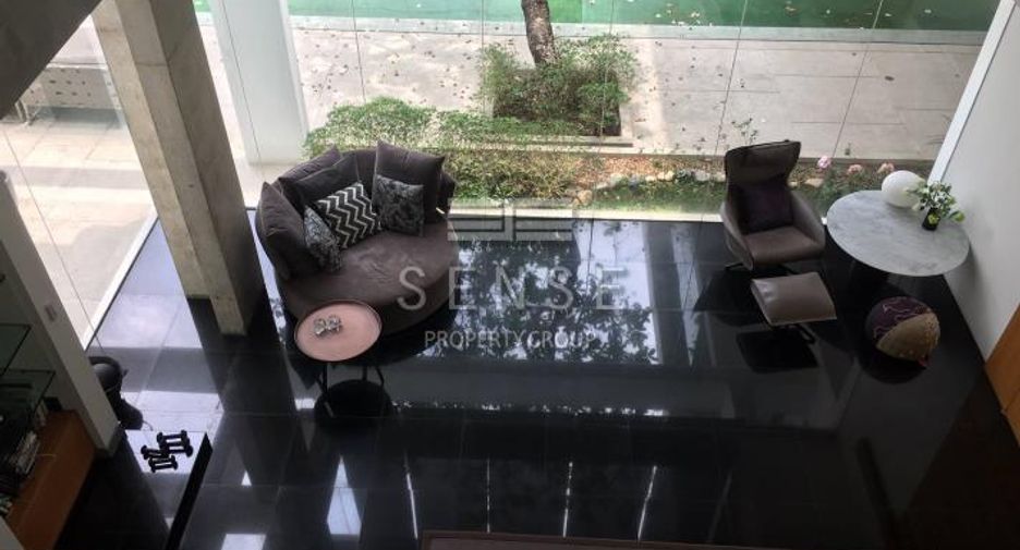 Casa en alquiler de 4 habitaciones en Pak Kret, Nonthaburi