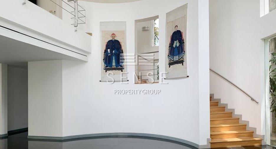 Casa en alquiler de 4 habitaciones en Pak Kret, Nonthaburi