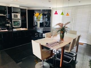 À vendre 3 chambres condo à Khlong Toei, Bangkok