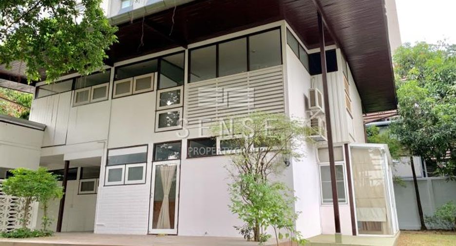 ให้เช่า 3 ห้องนอน บ้านเดี่ยว ใน วัฒนา, กรุงเทพฯ