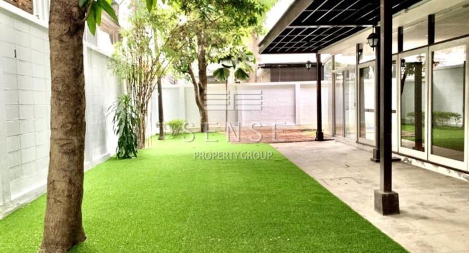 ให้เช่า 3 ห้องนอน บ้านเดี่ยว ใน วัฒนา, กรุงเทพฯ