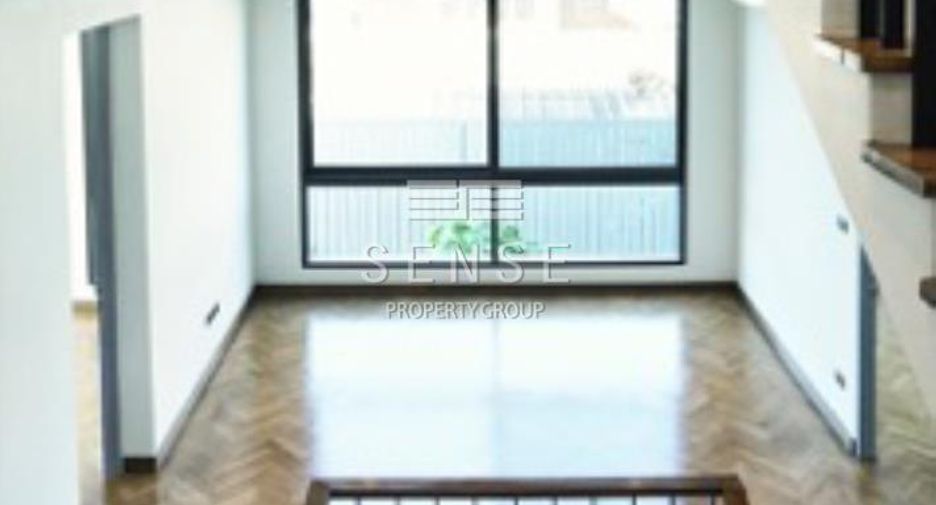 ขาย 4 ห้องนอน บ้านเดี่ยว ใน วัฒนา, กรุงเทพฯ