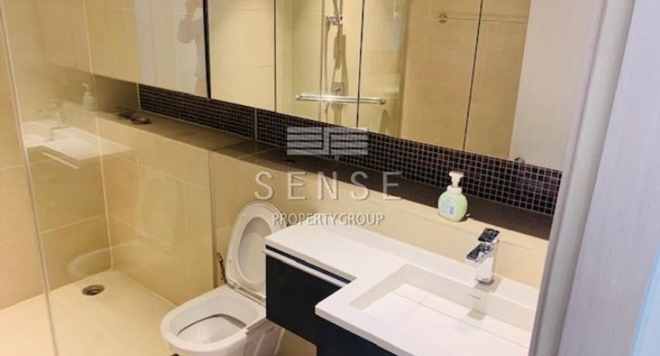 For rent 4 bedrooms condo in Khlong Toei, Bangkok