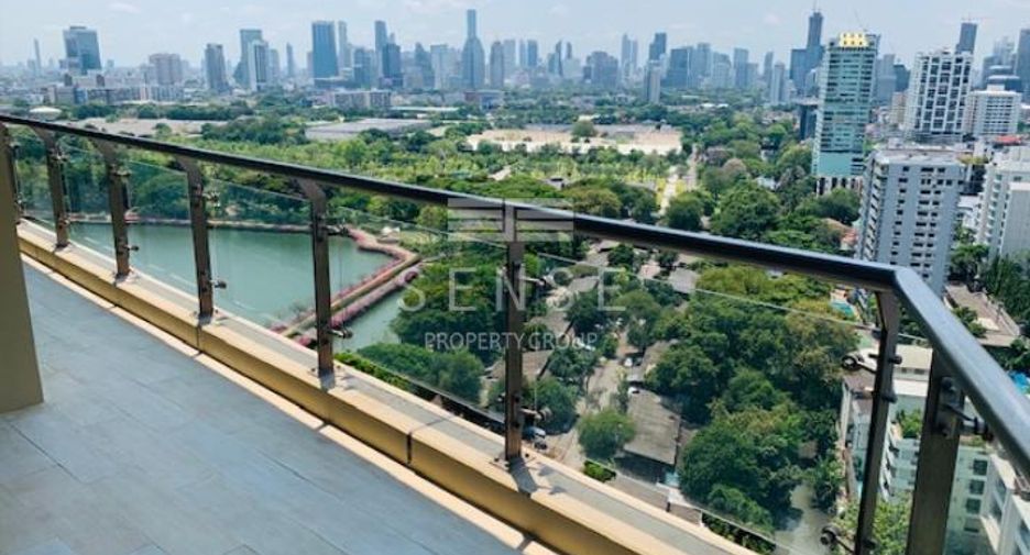 For rent 4 bedrooms condo in Khlong Toei, Bangkok