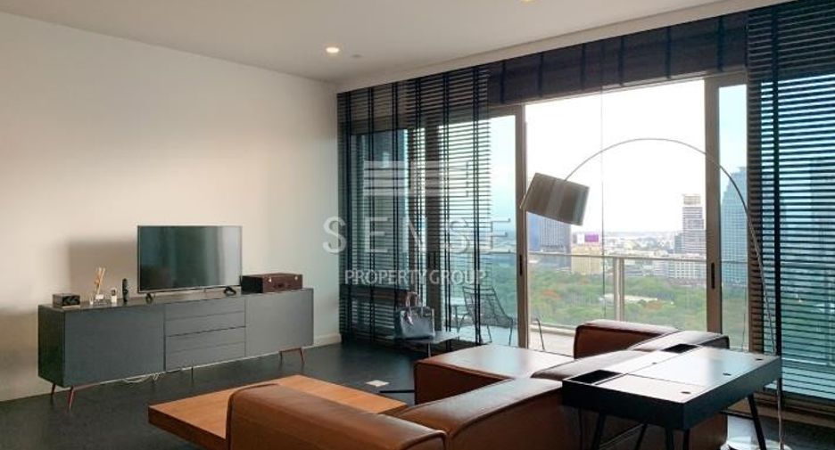For rent 2 bedrooms condo in Pathum Wan, Bangkok