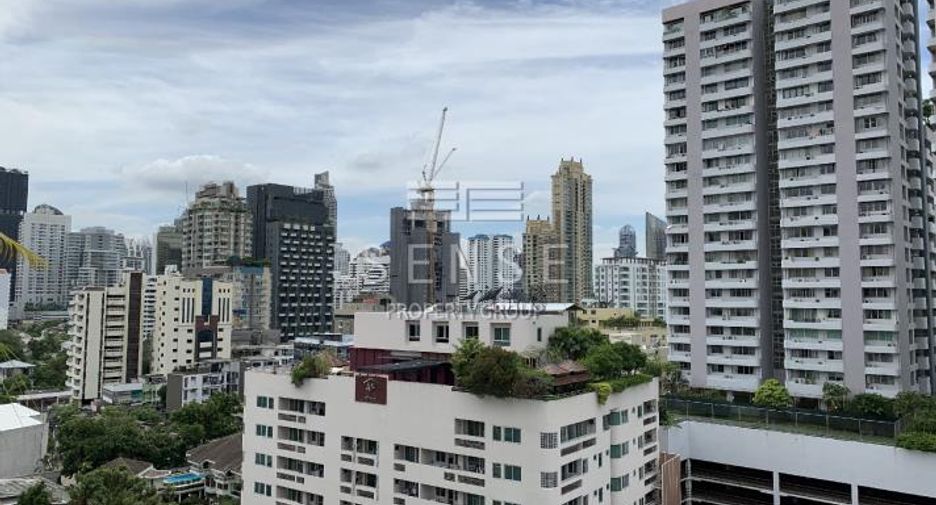 À louer 3 chambres condo à Watthana, Bangkok